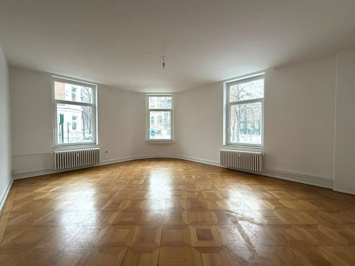 Thumbnail-Wohnung zum Mieten in Braunschweig 1.300,00 € 150 m²
