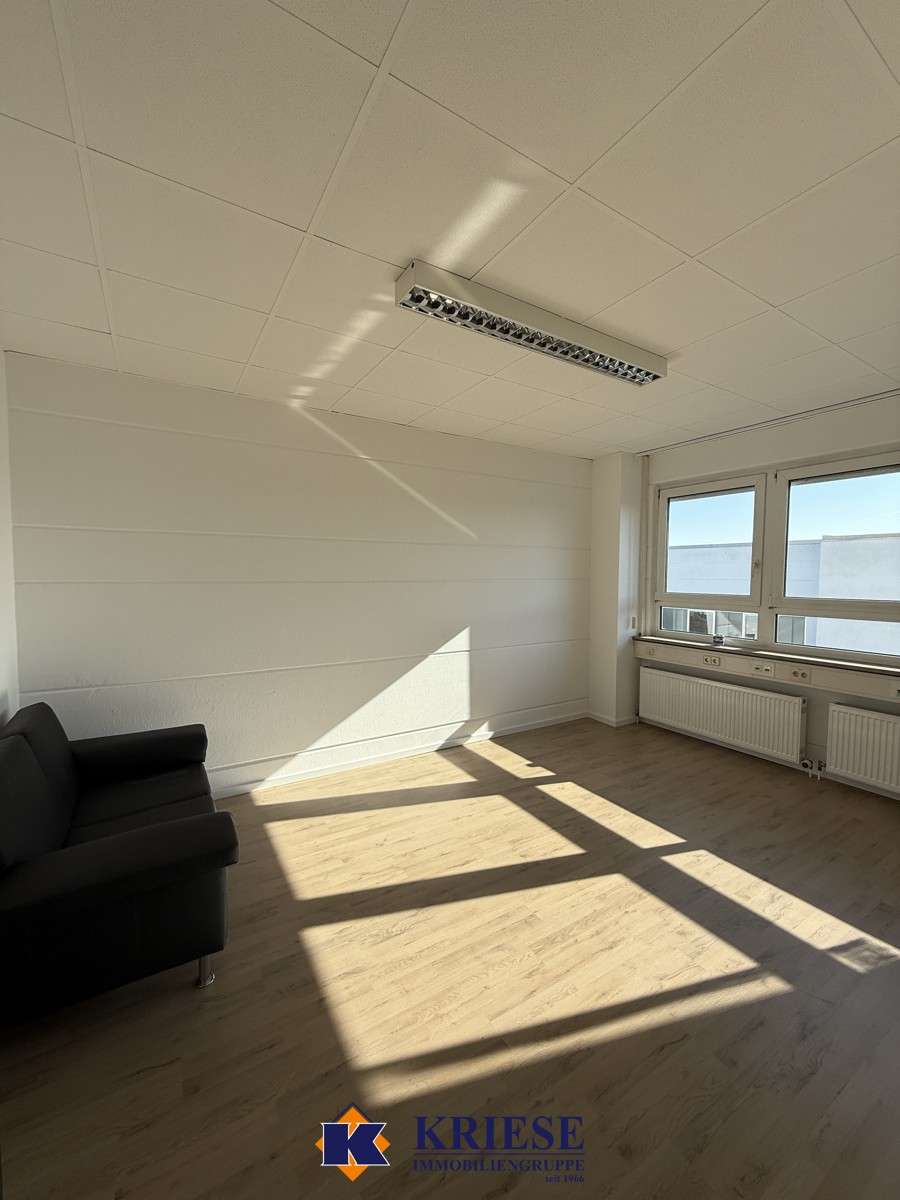 Thumbnail-Büro in Gilching 435,00 € 15 m²