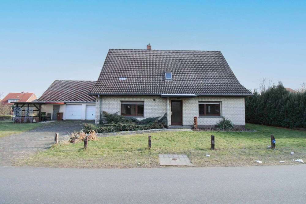 Thumbnail-Haus zum Kaufen in Ehrenburg 149.000,00 € 140.19 m²