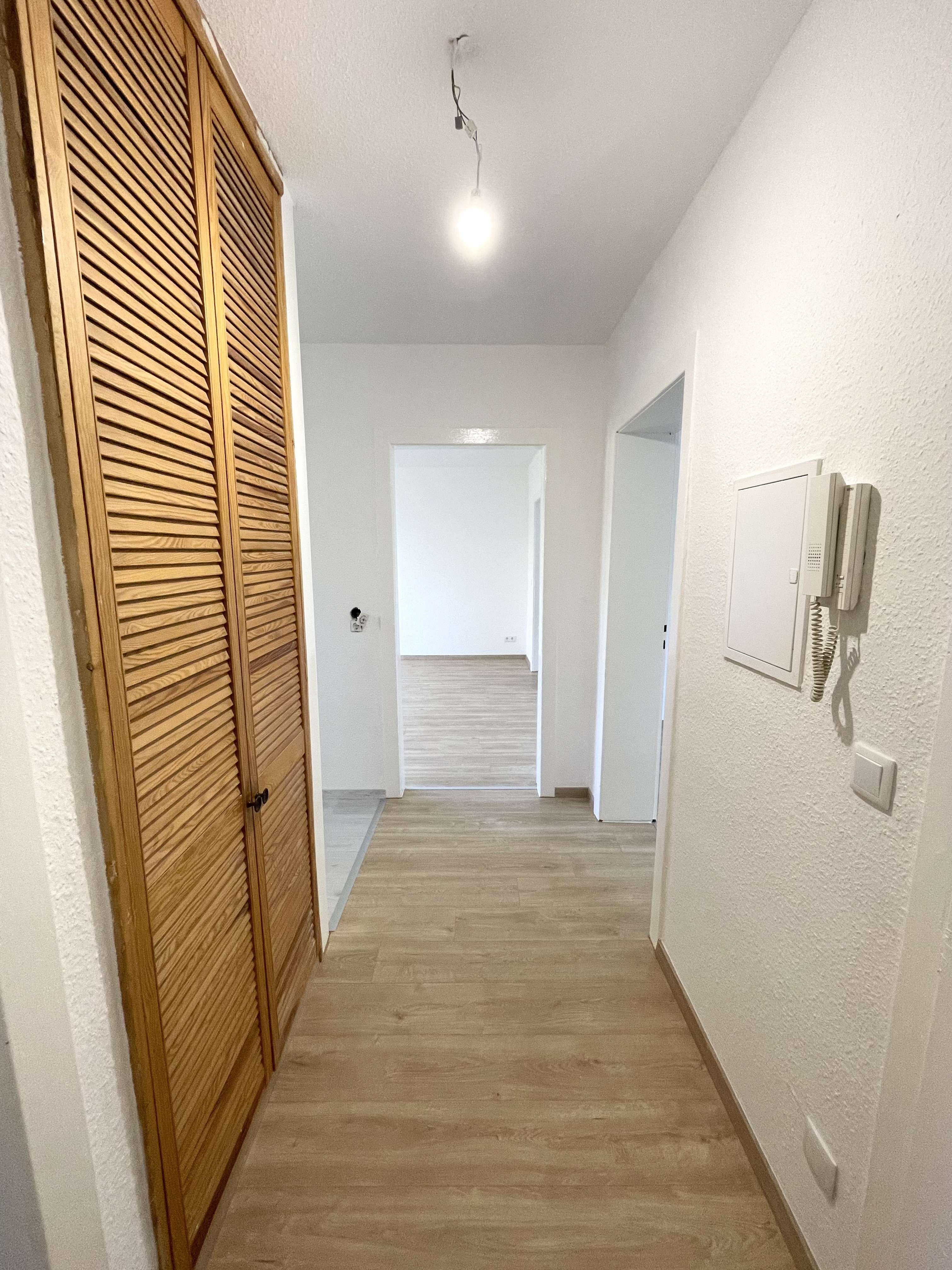 Thumbnail-Wohnung zum Mieten in Wolfen 350,53 € 51.7 m²