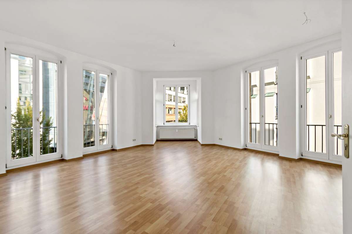 Thumbnail-Wohnung zum Mieten in Halle 585,00 € 78 m²