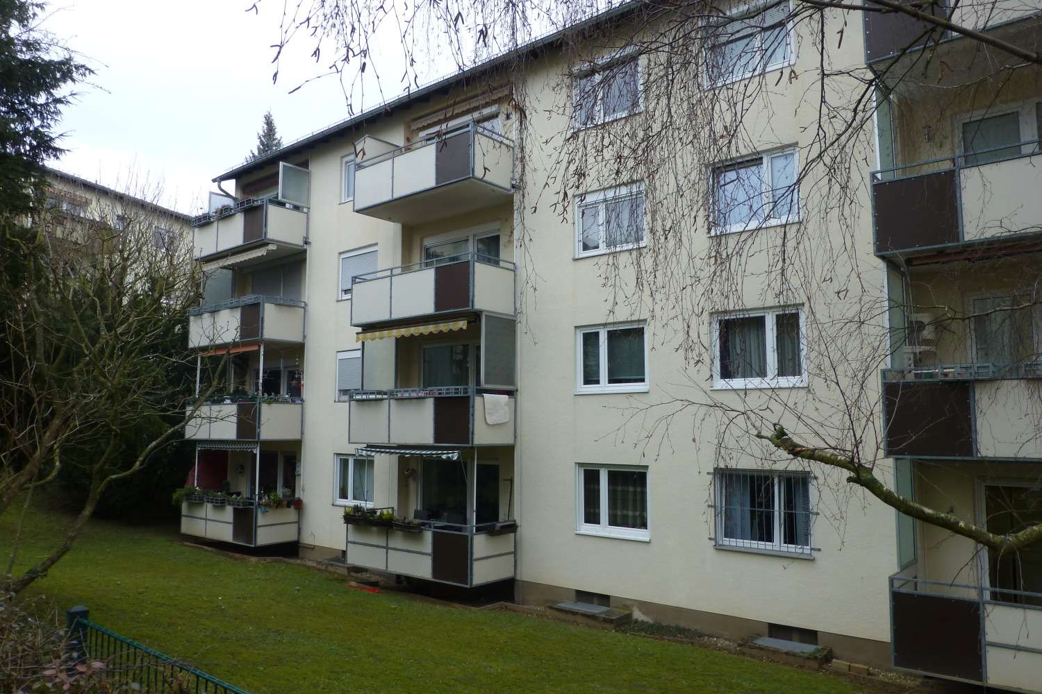 Thumbnail-Wohnung zum Kaufen in Wiesbaden 265.000,00 € 73 m²