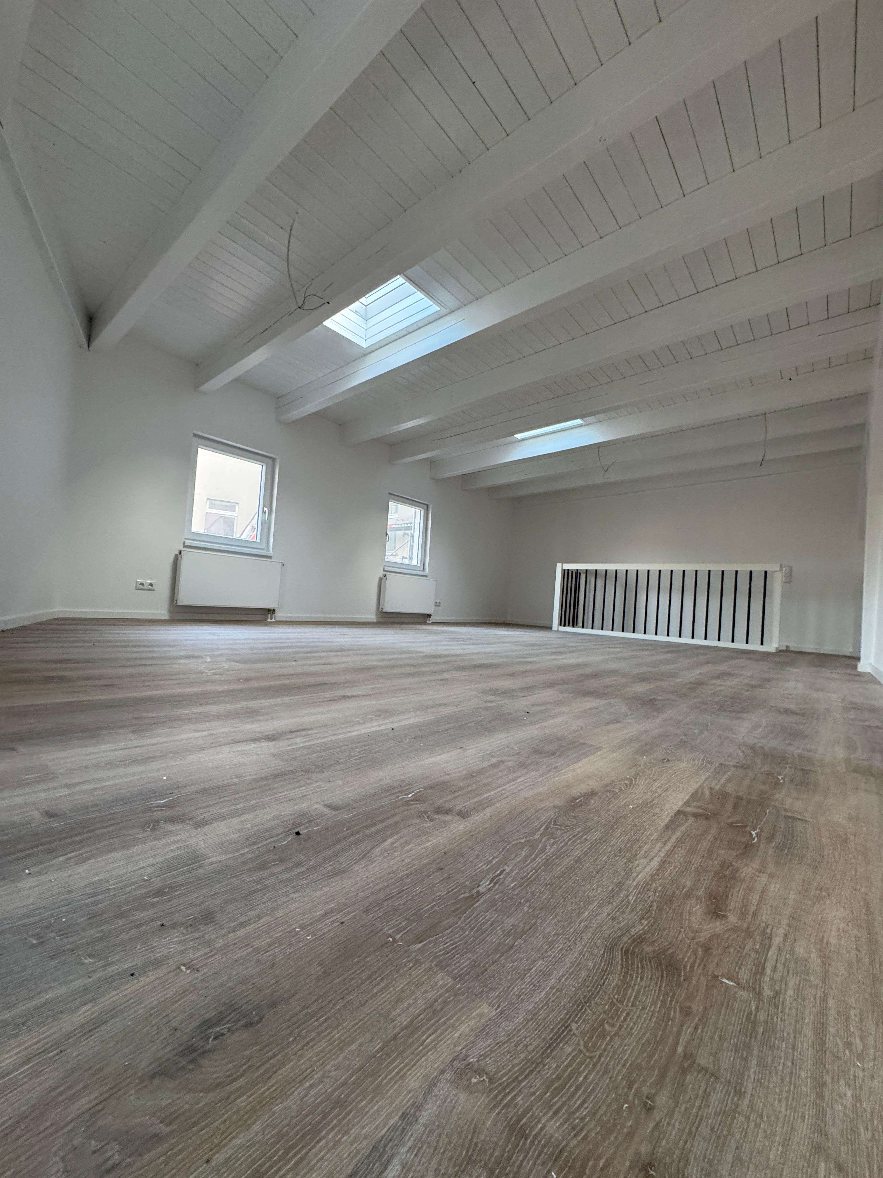Thumbnail-Wohnung zum Mieten in Strausberg 899,00 € 72.66 m²