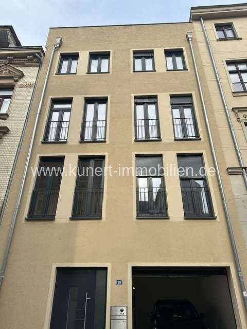 Thumbnail-Haus zum Kaufen in Halle (Saale) 760.000,00 € 211 m²
