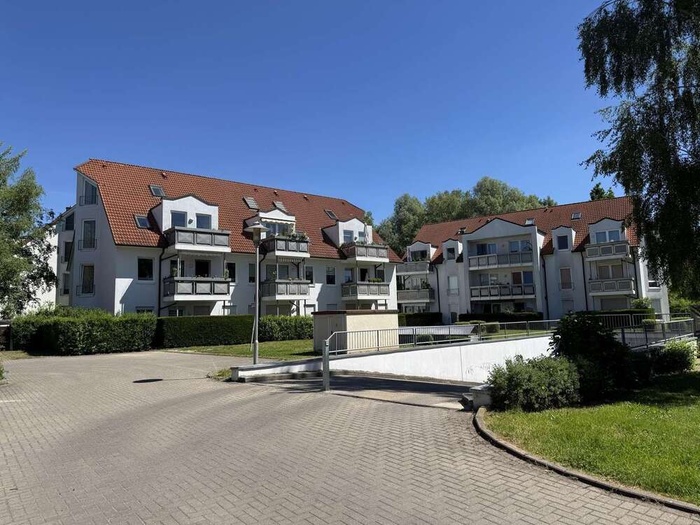 Thumbnail-Wohnung zum Kaufen in Magdeburg 150.000,00 € 74.2 m²