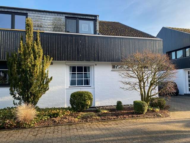 Thumbnail-Haus zum Kaufen in Krefeld 560.000,00 € 134 m²