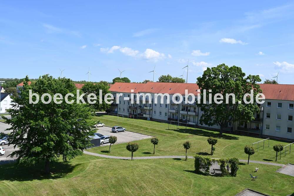 Thumbnail-Wohnung zum Mieten in Lucka 410,00 € 67.53 m²