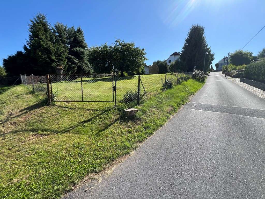 Thumbnail-Grundstück zu verkaufen in Bannewitz Börnchen 100.000,00 € 700 m²