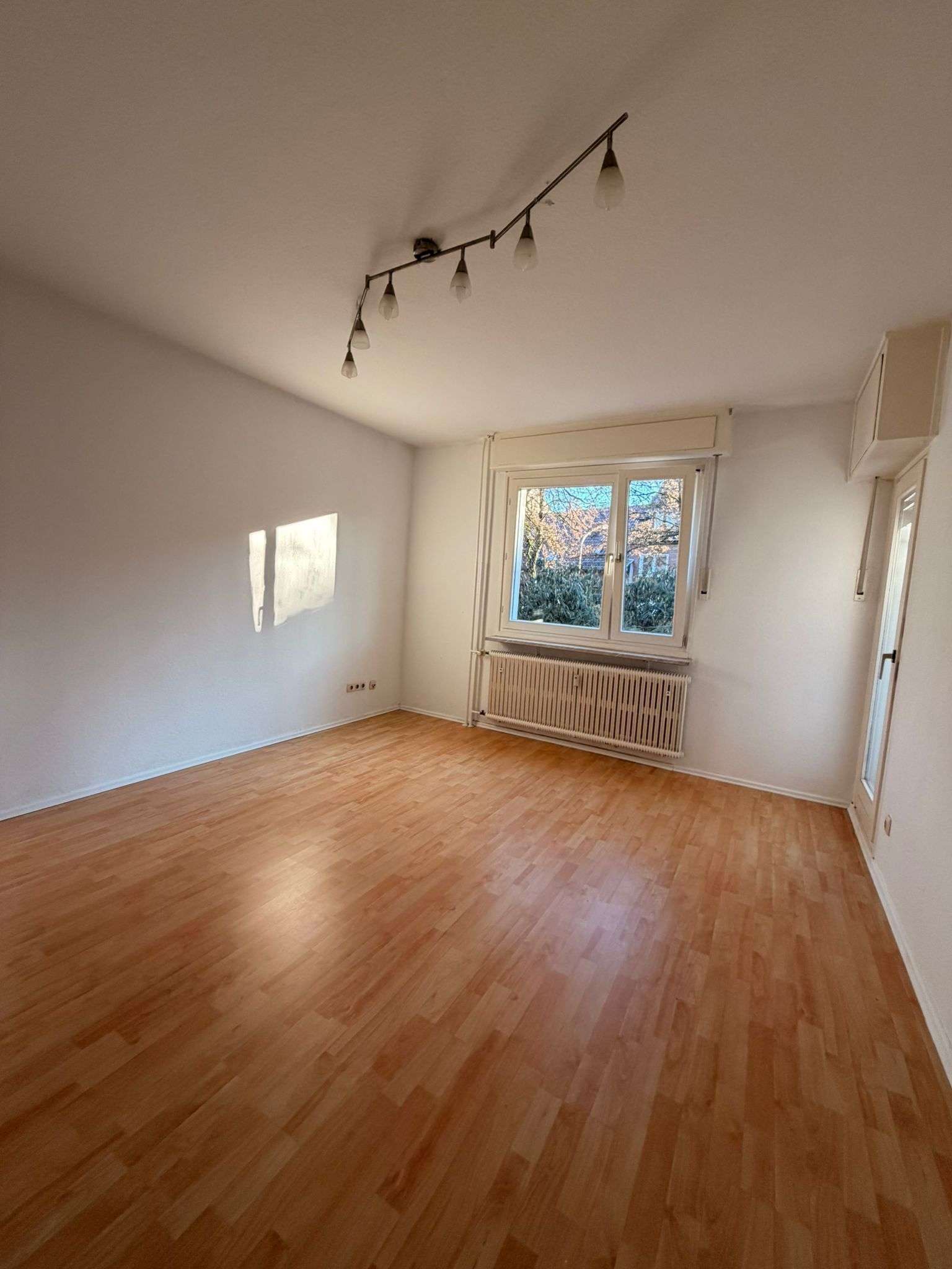 Thumbnail-Wohnung zum Mieten in Naumburg (Saale) 395,00 € 62 m²