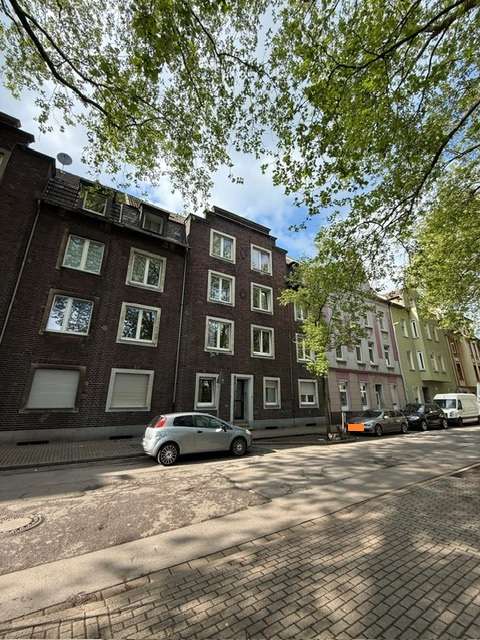 Thumbnail-Haus zum Kaufen in Duisburg 398.000,00 € 482 m²