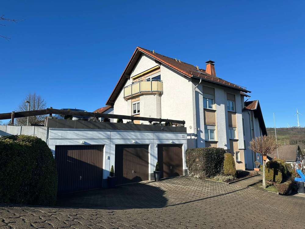 Thumbnail-Wohnung zum Kaufen in Neuenrade 149.600,00 € 91.92 m²