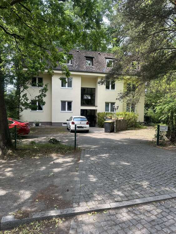 Thumbnail-Wohnung zum Kaufen in Berlin-Frohnau 399.000,00 € 75 m²