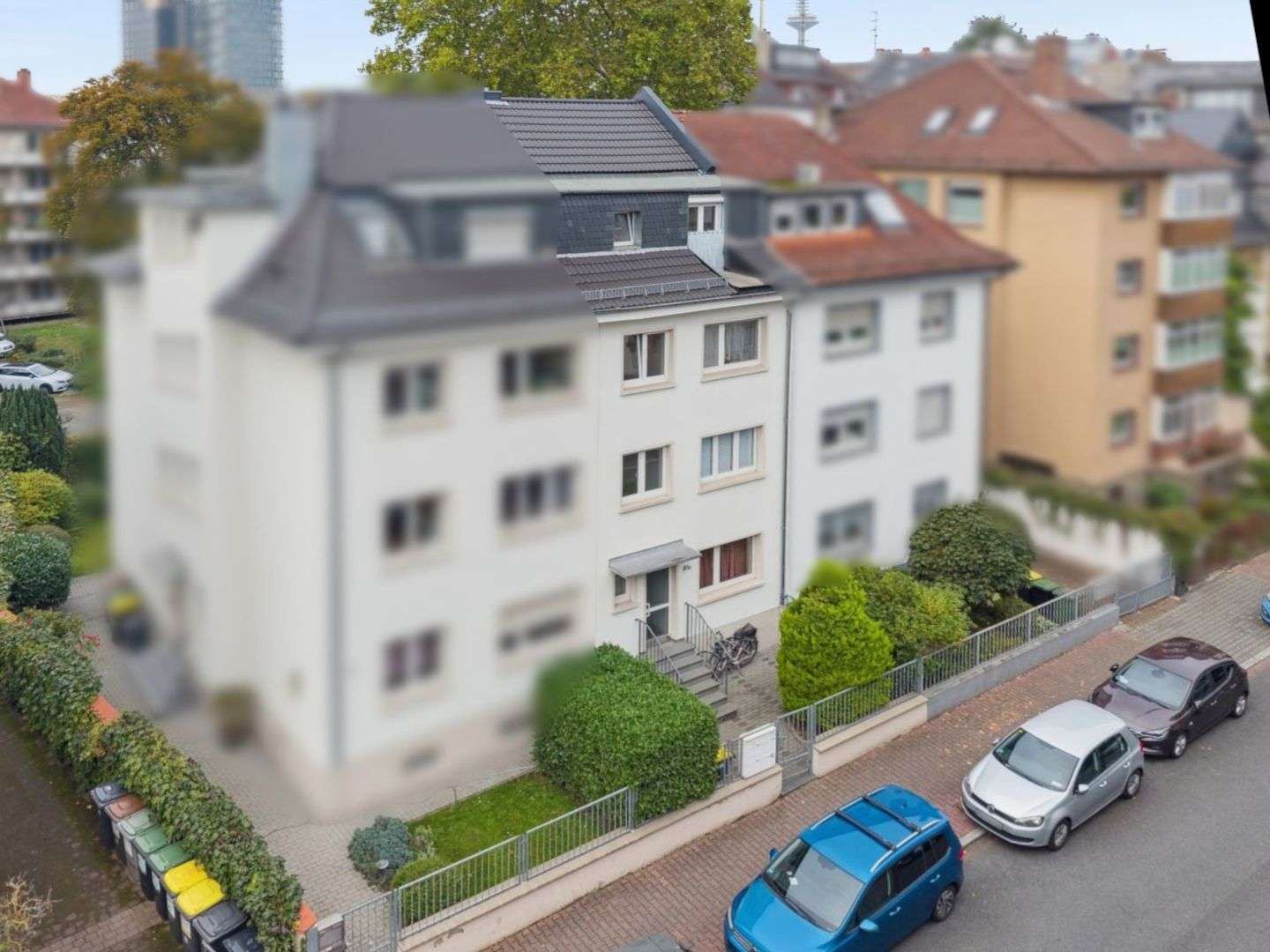 Thumbnail-Haus zum Kaufen in Frankfurt 1.550.000,00 € 183 m²