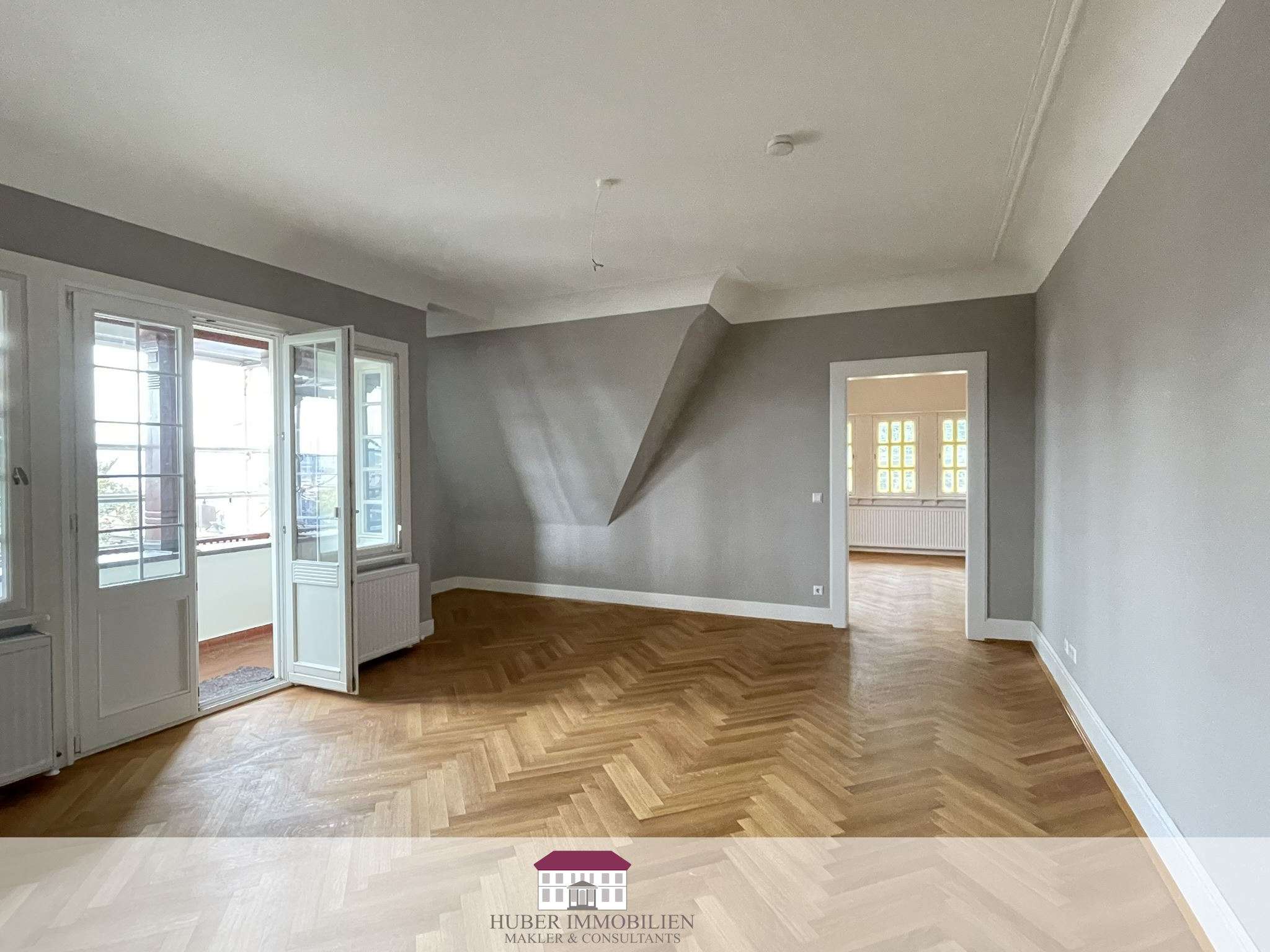 Thumbnail-Wohnung zum Mieten in Stuttgart 2.700,00 € 149 m²