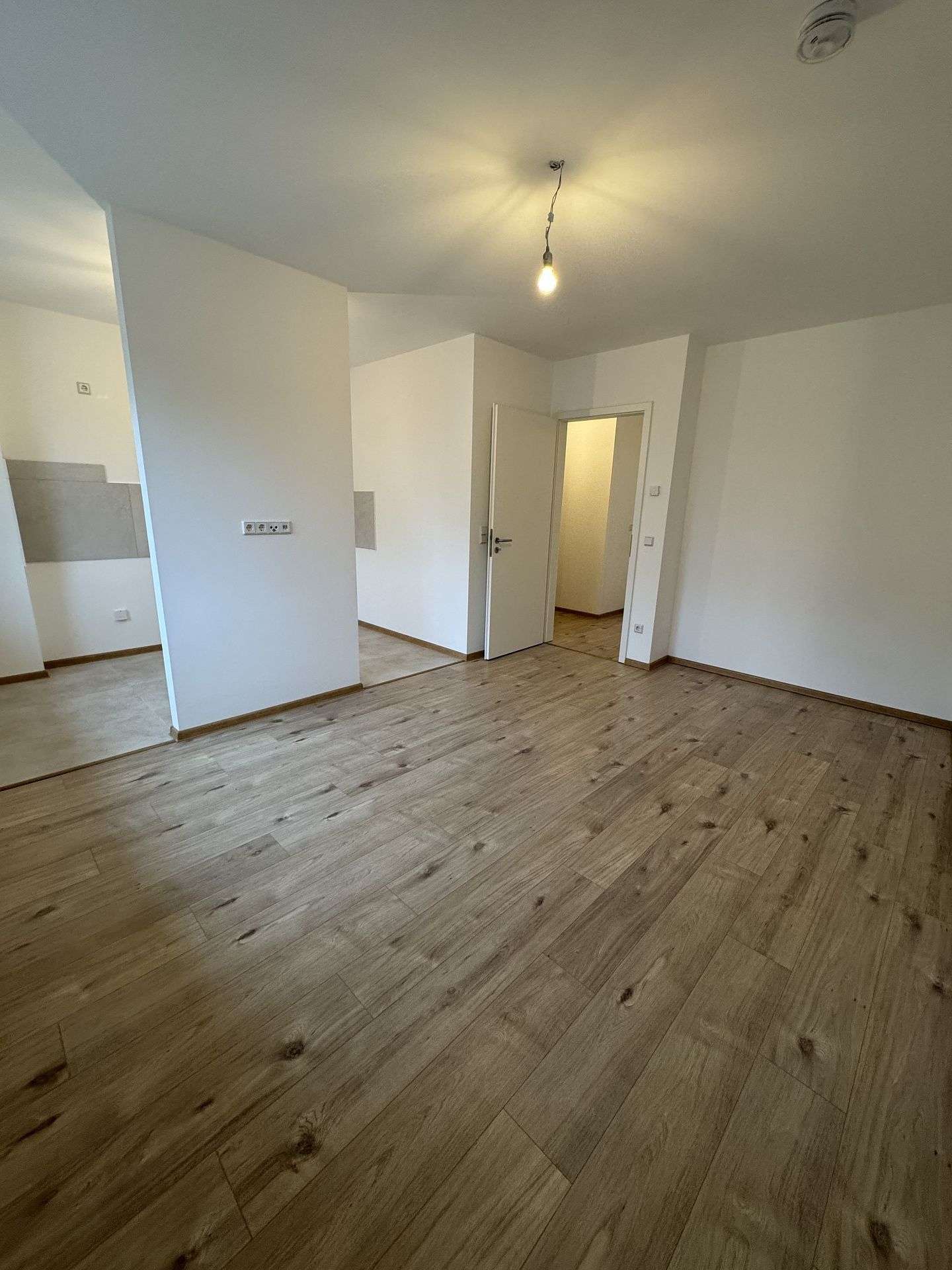 Thumbnail-Wohnung zum Mieten in Oranienburg 840,17 € 46.68 m²