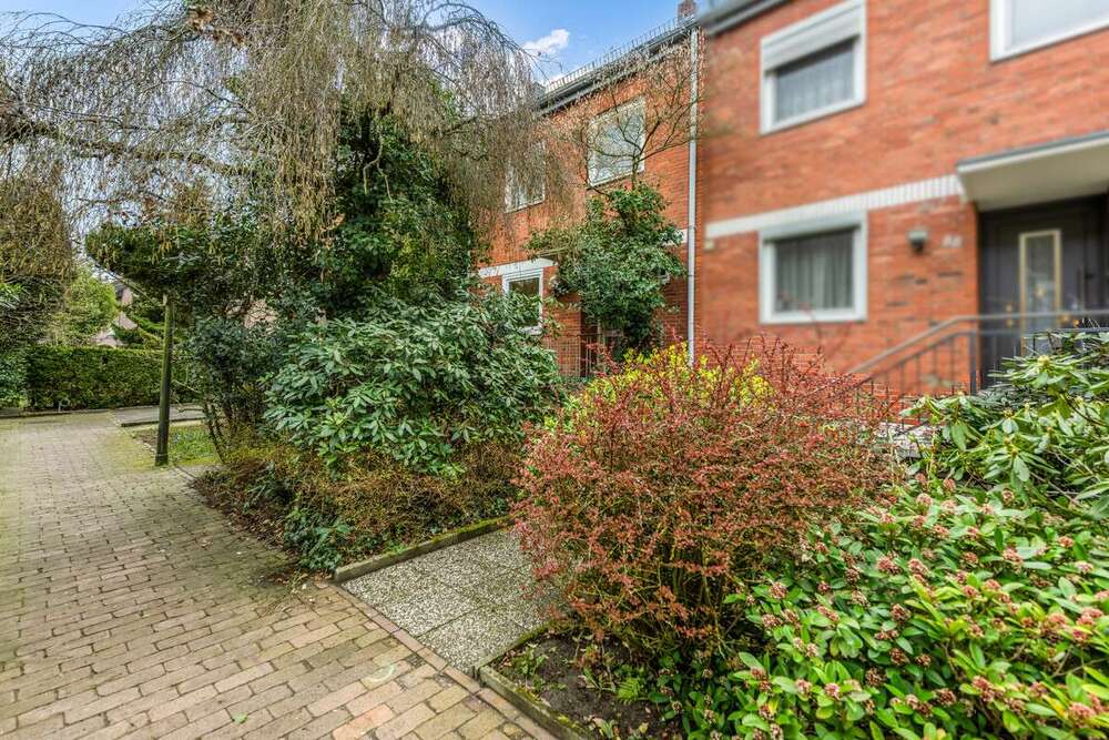 Thumbnail-Haus zum Kaufen in Bremen 230.000,00 € 105 m²