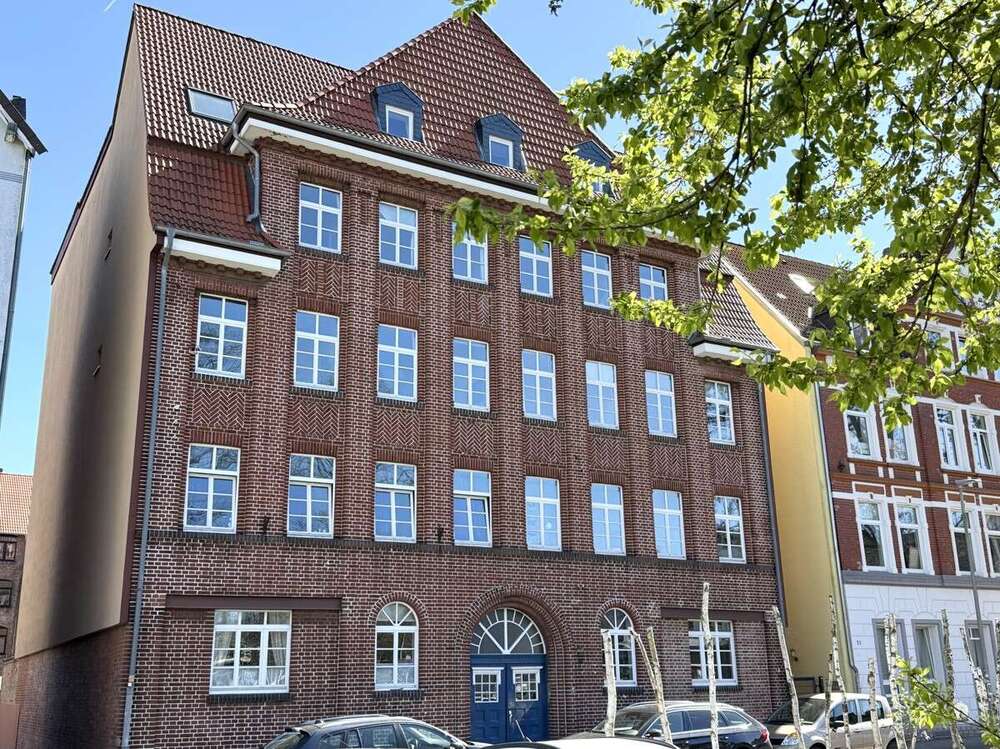 Thumbnail-Haus zum Kaufen in Hannover 1.650.000,00 € 732.69 m²