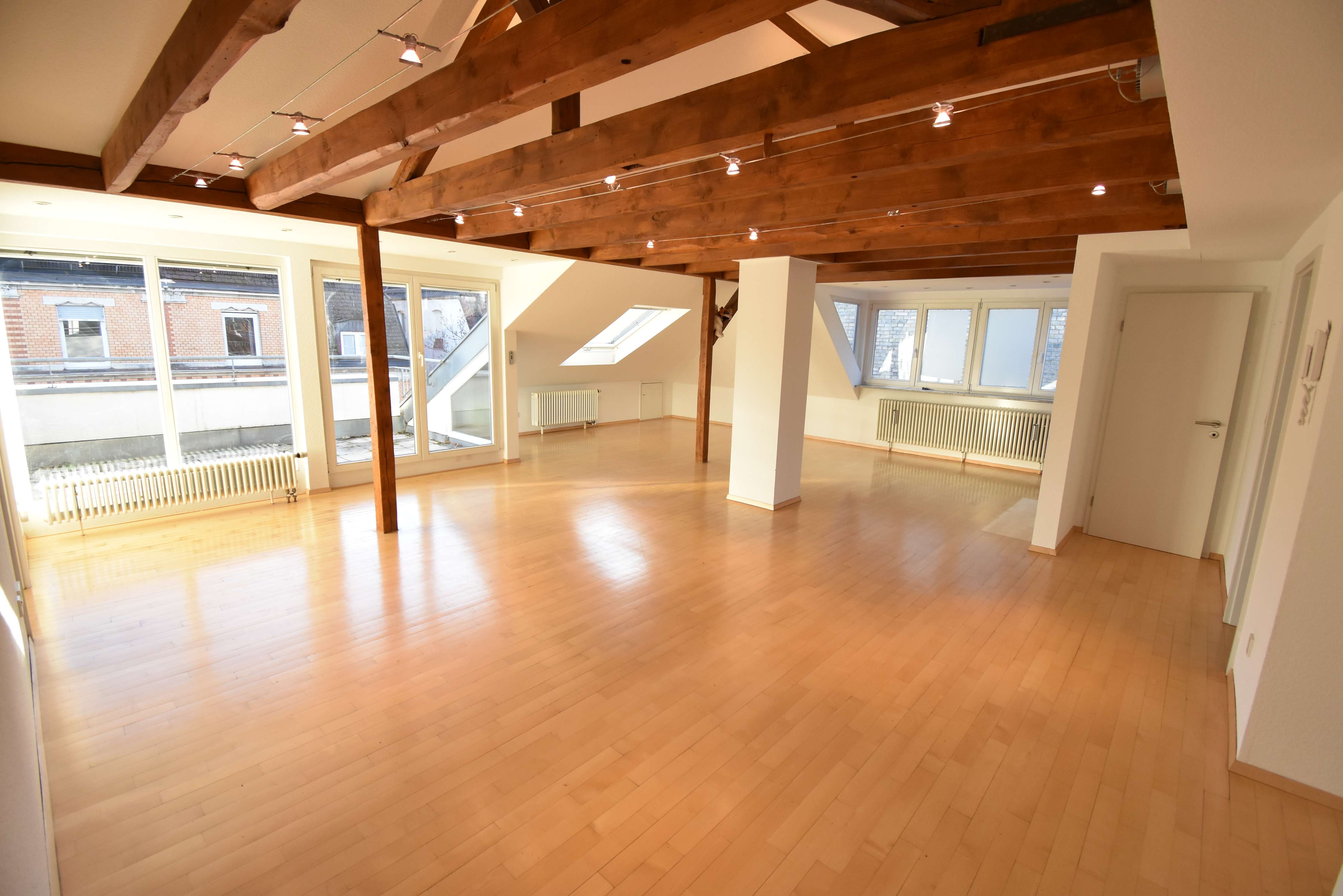 Thumbnail-Wohnung zum Kaufen in Stuttgart Bad Cannstatt 449.000,00 € 112.8 m²