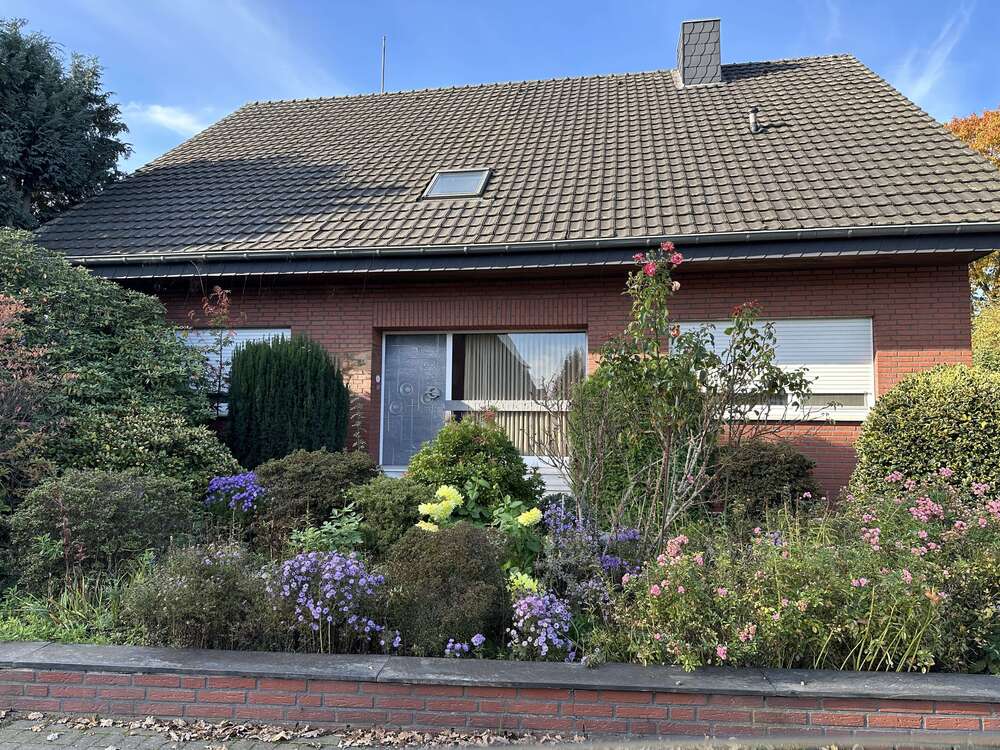 Thumbnail-Haus zum Kaufen in Gronau 405.000,00 € 215 m²
