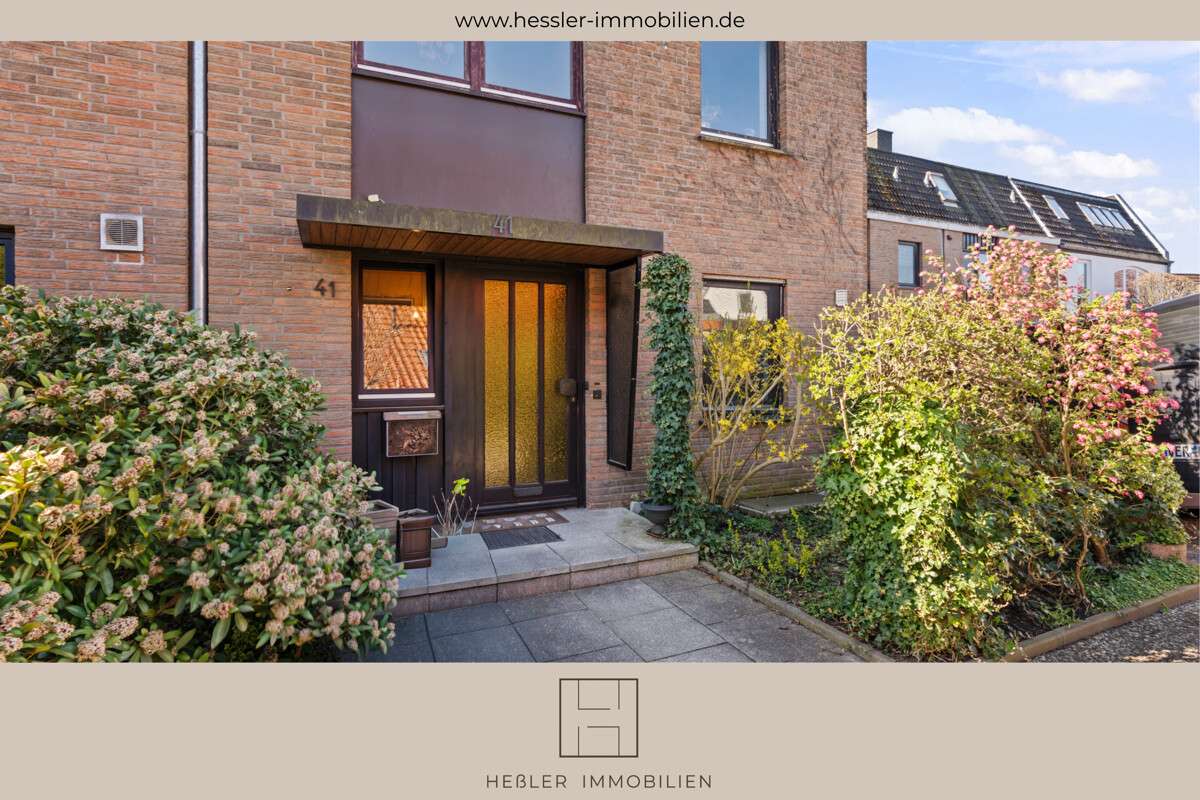 Thumbnail-Haus zum Mieten in Achim 1.500,00 € 145 m²