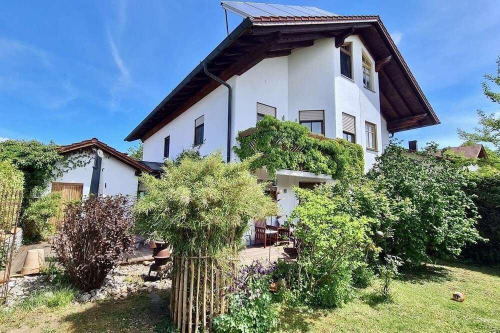 Thumbnail-Haus zum Kaufen in Grabenstätt 745.000,00 € 143 m²