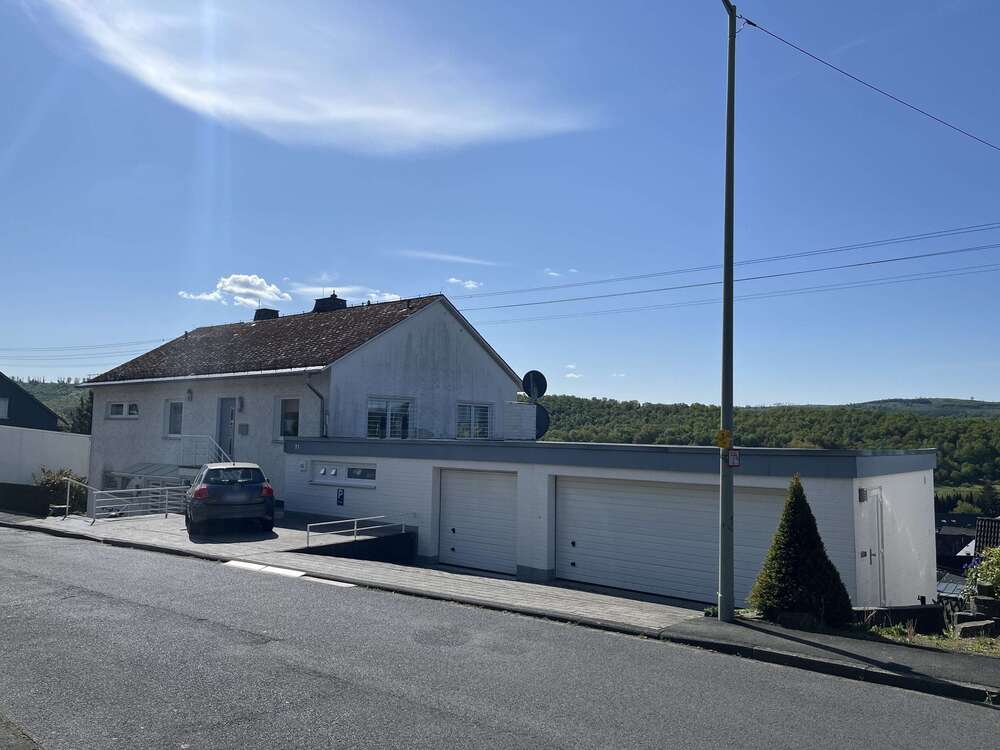 Thumbnail-Haus zum Kaufen in Neunkirchen 575.000,00 € 347.71 m²