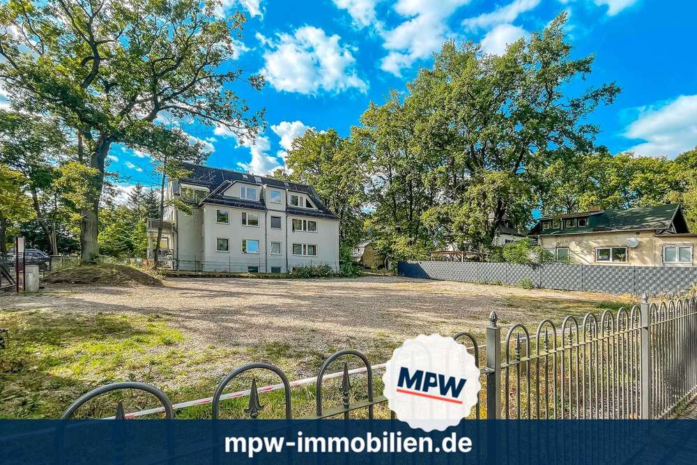 Thumbnail-Grundstück zu verkaufen in Berlin 890.000,00 € 706 m²