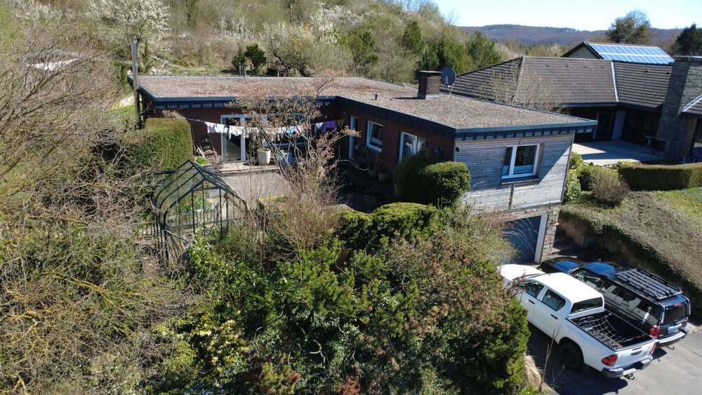 Thumbnail-Haus zum Kaufen in Willebadessen 320.000,00 € 184 m²