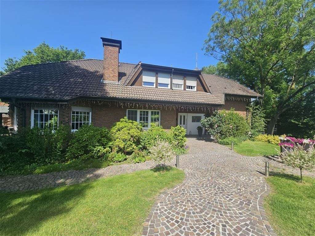 Thumbnail-Haus zum Kaufen in Castrop-Rauxel 1.079.000,00 € 340 m²