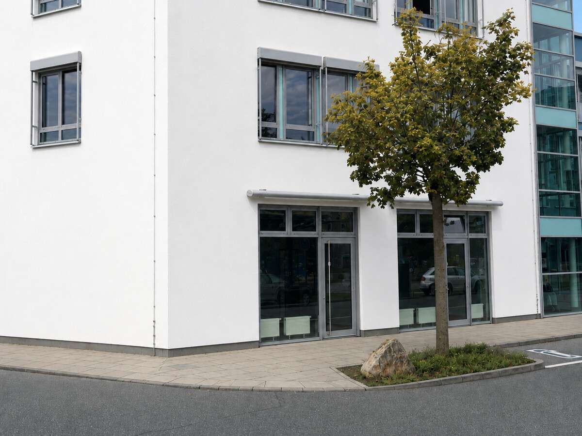 Thumbnail-Einzelhandel in Hamburg Bergedorf 2.880,00 € 180 m²