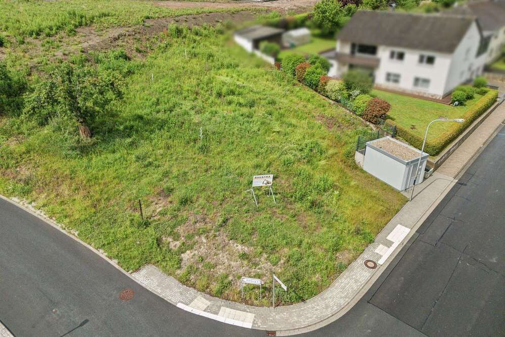 Thumbnail-Grundstück zu verkaufen in Buseck 227.141,00 € 919 m²