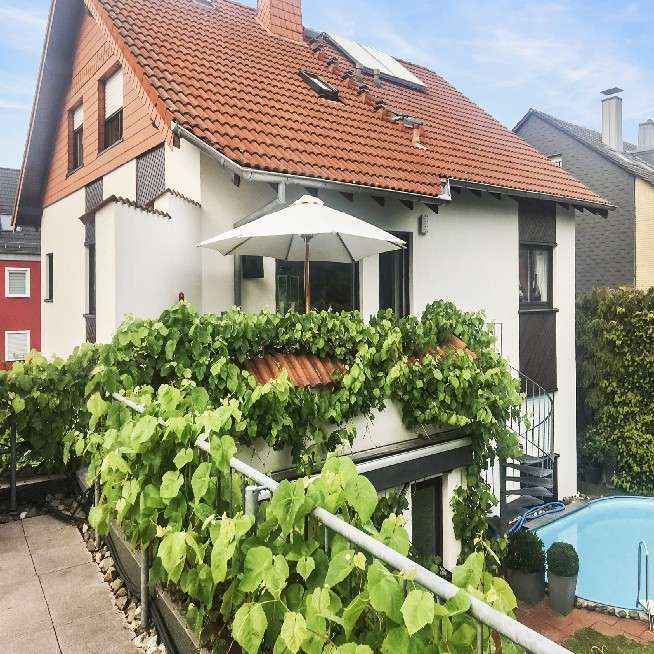 Thumbnail-Haus zum Kaufen in Bonn-Holzlar 696.000,00 € 238 m²