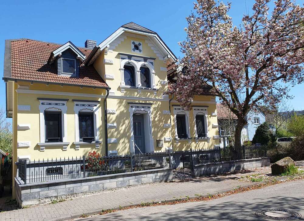 Thumbnail-Haus zum Kaufen in Landstuhl 440.000,00 € 200.85 m²