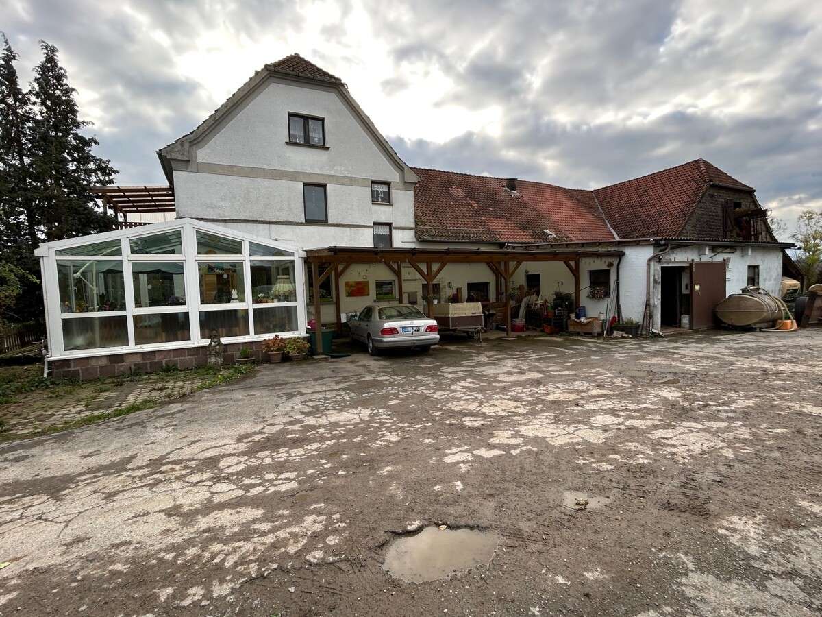 Thumbnail-Haus zum Kaufen in Extertal 329.000,00 € 270 m²