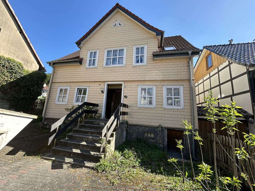 Thumbnail-Haus zum Kaufen in Marsberg 150.000,00 € 140 m²