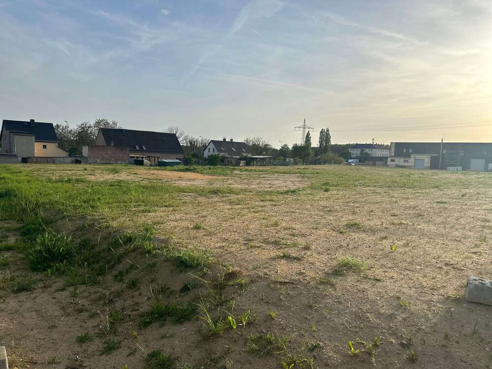 Thumbnail-Grundstück zu verkaufen in Leipzig 205.380,00 € 489 m²
