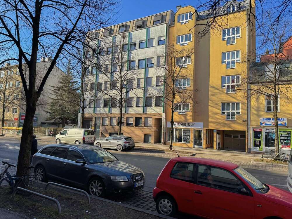 Thumbnail-Wohnung zum Kaufen in München 195.000,00 € 17.85 m²