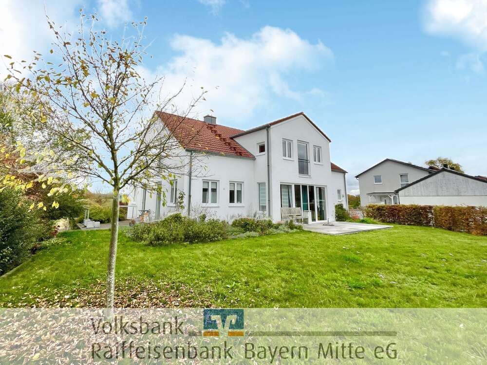 Thumbnail-Haus zum Kaufen in Böhmfeld 690.000,00 € 205 m²