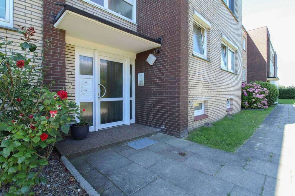 Thumbnail-Wohnung zum Kaufen in Cuxhaven 159.000,00 € 68.07 m²