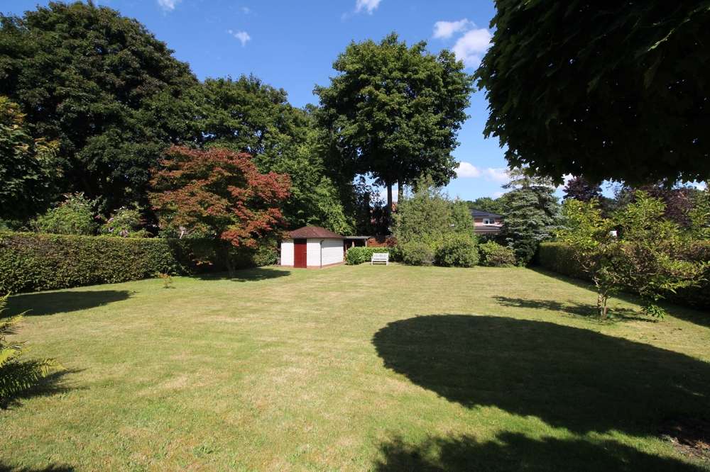 Thumbnail-Grundstück zu verkaufen in Hamburg Wellingsbüttel 1.195.000,00 € 1103 m²