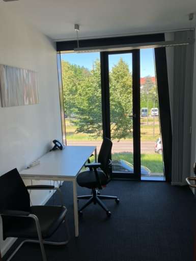 Thumbnail-Büro in Karlsruhe 844,00 € 17 m²