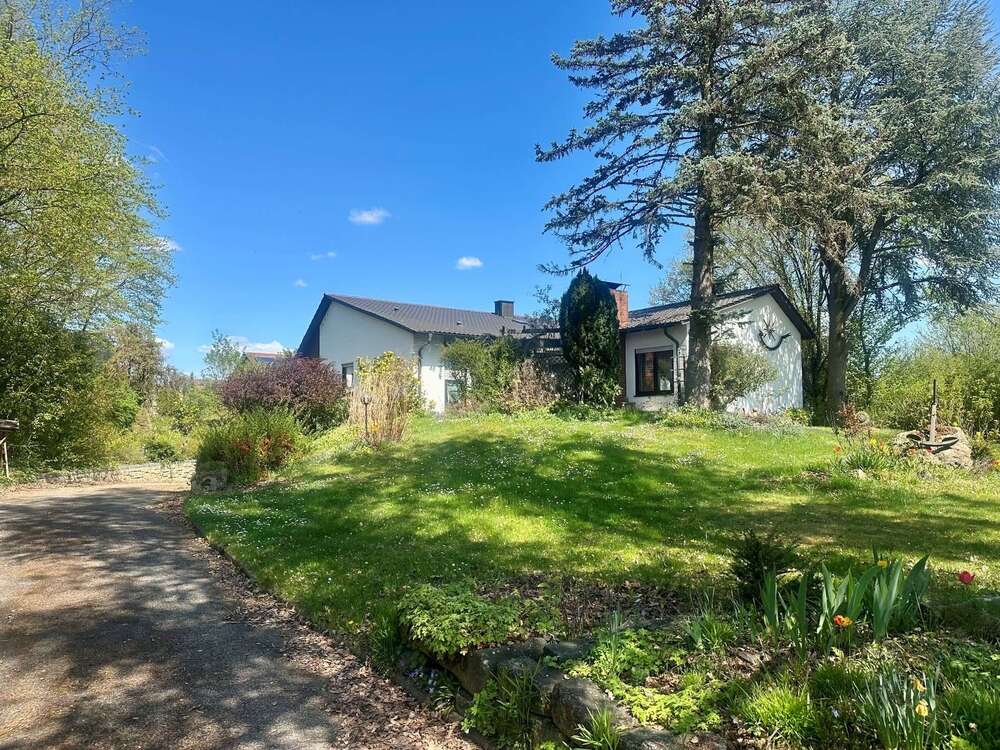 Thumbnail-Haus zum Kaufen in Wenzenbach 595.000,00 € 135 m²