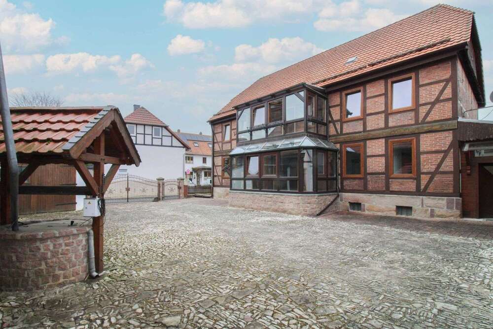 Thumbnail-Haus zum Kaufen in Cremlingen 539.000,00 € 272.19 m²