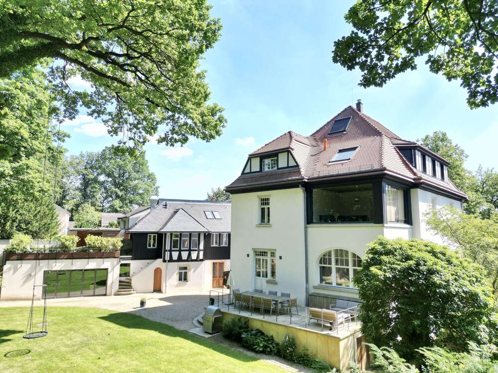 Thumbnail-Haus zum Kaufen in Dresden 2.650.000,00 € 550 m²