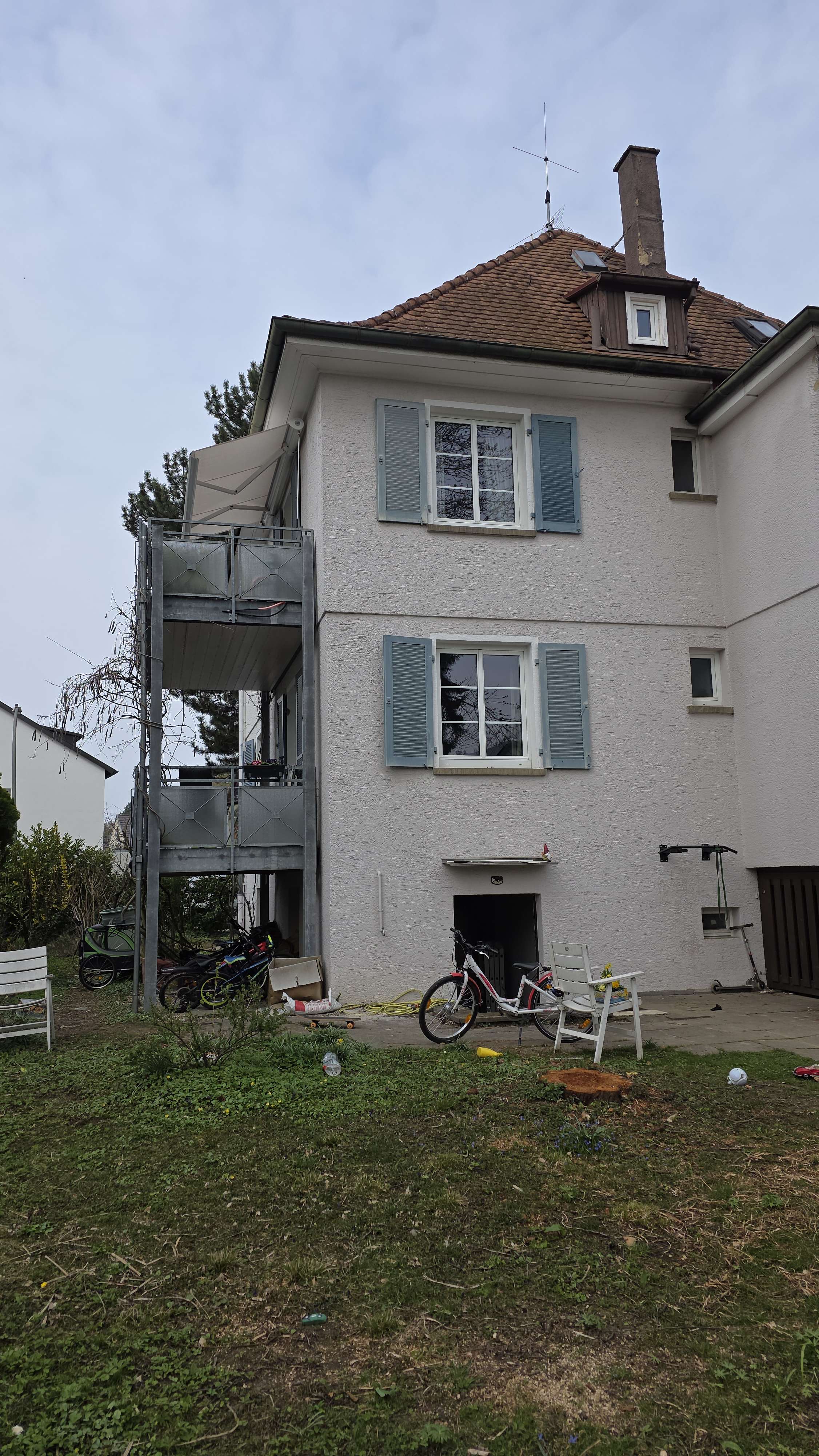 Thumbnail-Haus zum Kaufen in Stuttgart Birkach 980.000,00 € 205 m²
