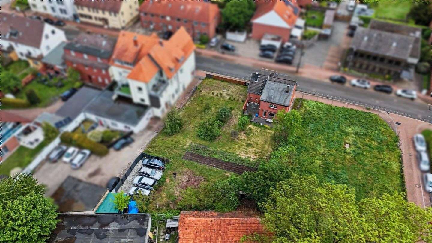 Thumbnail-Grundstück zu verkaufen in Laatzen 390.000,00 € 924 m²