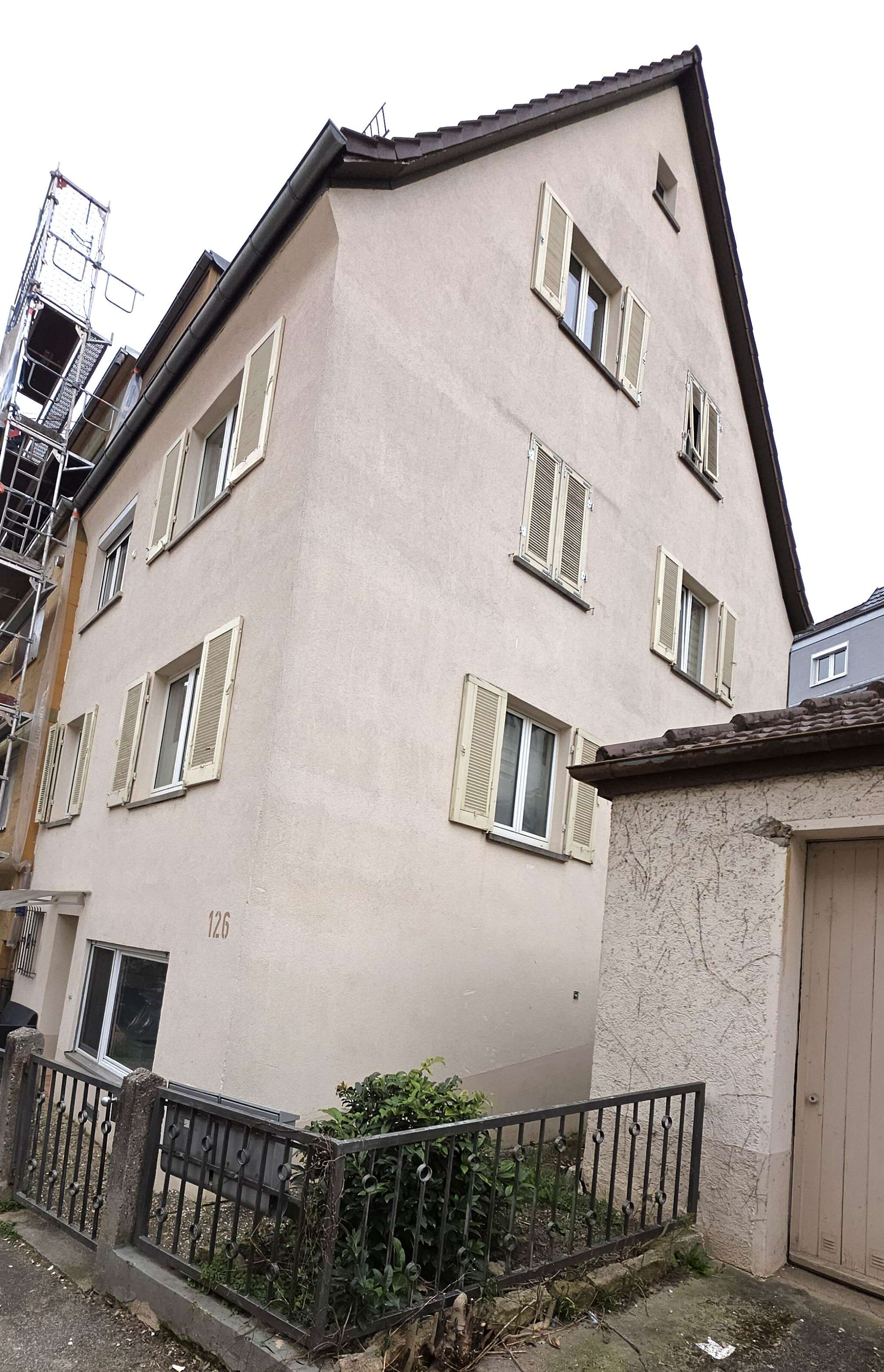 Thumbnail-Haus zum Kaufen in Stuttgart-Ost 1.050.000,00 € 174 m²