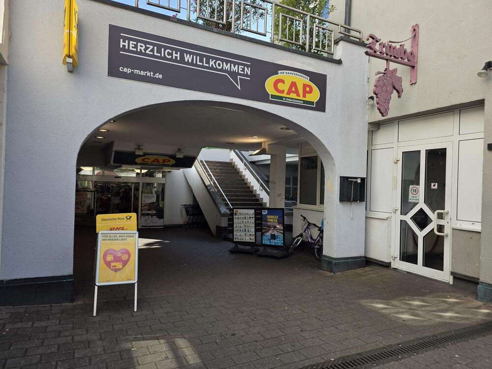 Thumbnail-Einzelhandel in Stuttgart-Obertürkheim 2.400.000,00 € 1000 m²