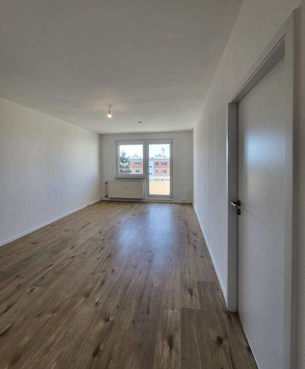 Thumbnail-Wohnung zum Mieten in Magdeburg 950,00 € 131.5 m²