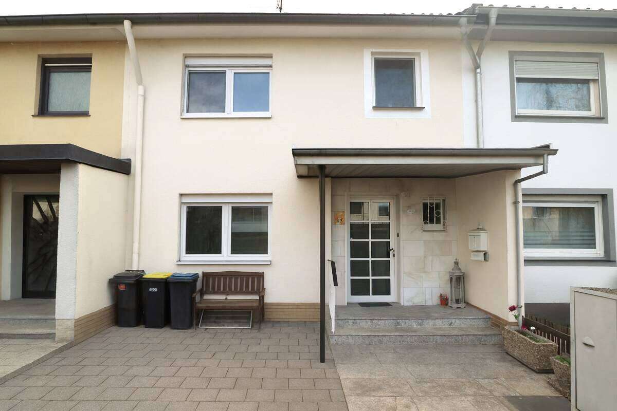 Thumbnail-Haus zum Mieten in Köln Worringen 1.500,00 € 98 m²